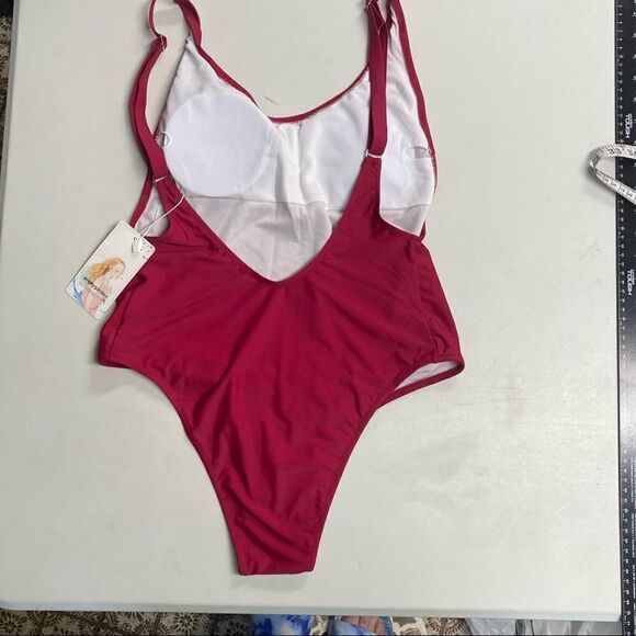 PRETTY GARDEN Red One Piece Swimsuit Size Large - Picture 9 of 10